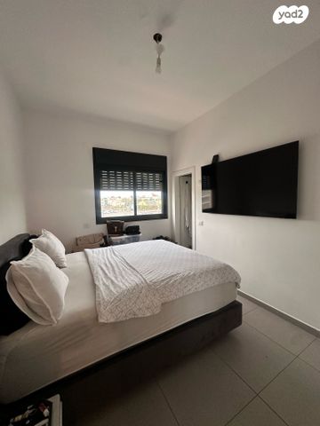 דירה, נווה זמר, רעננה