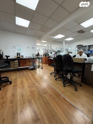 משרדים, אזור תעשיה הישן, כפר סבא