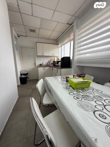 משרדים, אזור תעשיה הישן, כפר סבא