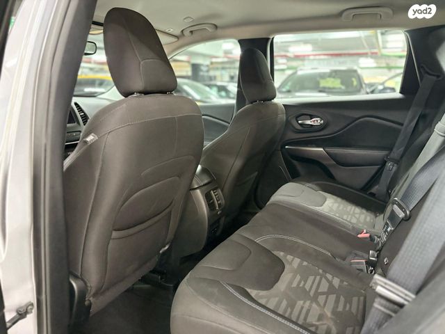 ג'יפ צ'ירוקי