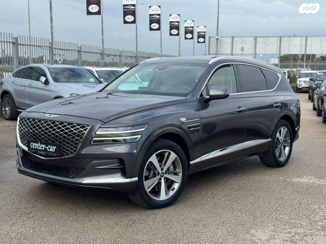 מודעת רכב ג'נסיס GV80