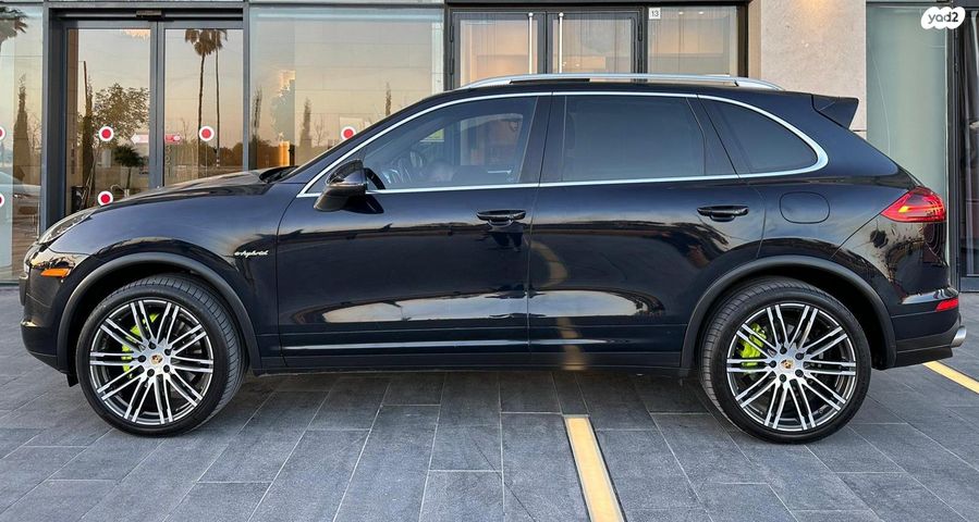 פורשה קאיין