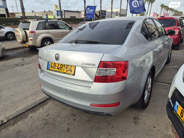 סקודה אוקטביה