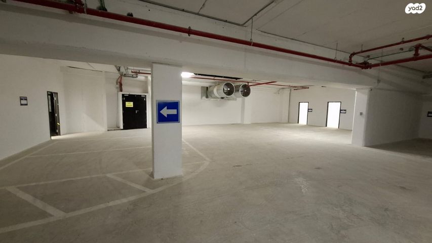 מחסנים, היהלומים 19, קרית איתנים, אשדוד