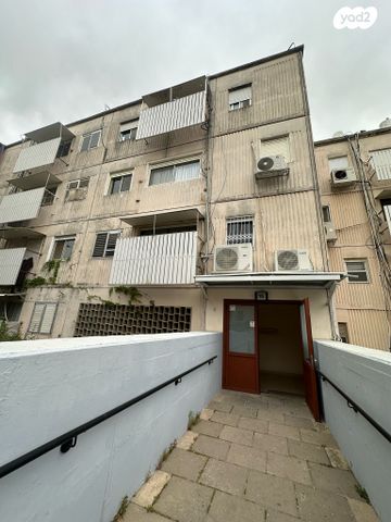 דירה, כרמיאל