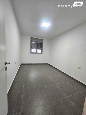 דירה, בית דגן