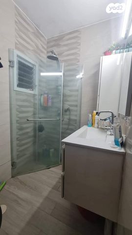 דירה, מוצקין 13, שפרינצק, רמלה