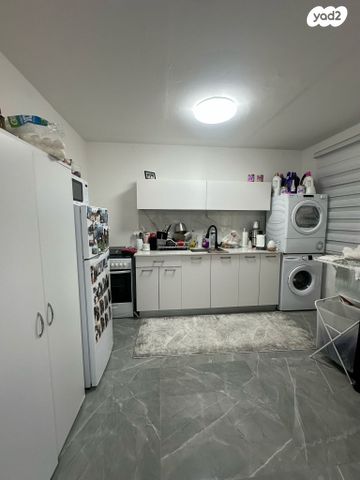 דירה, כרמיאל