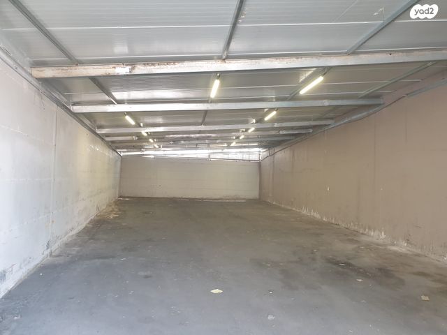 מגרשים, יציאה לדרך ישראל בר יהודה, חיפה