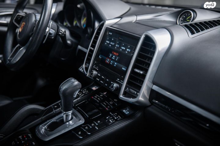 פורשה קאיין