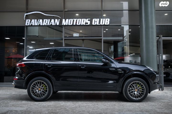 פורשה קאיין