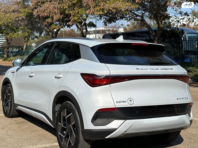 בי.ווי.די אטו 3