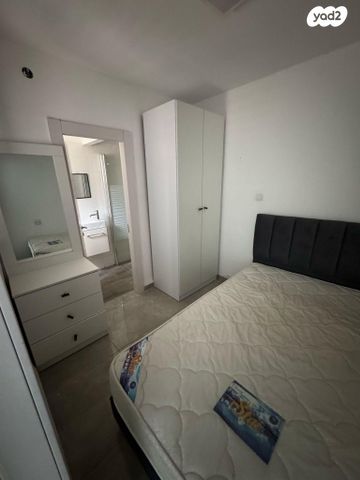 יחידת דיור, גיורא 19, צור שלום, קרית ביאליק