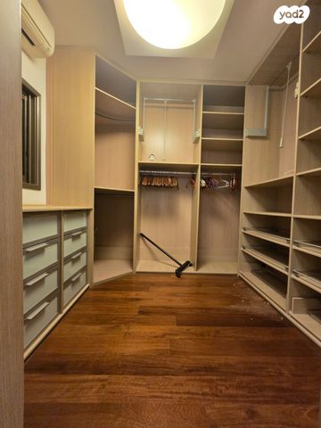 דופלקס, מרדכי מוטלה רוזנשטיין, רמב"ם, ראשון לציון