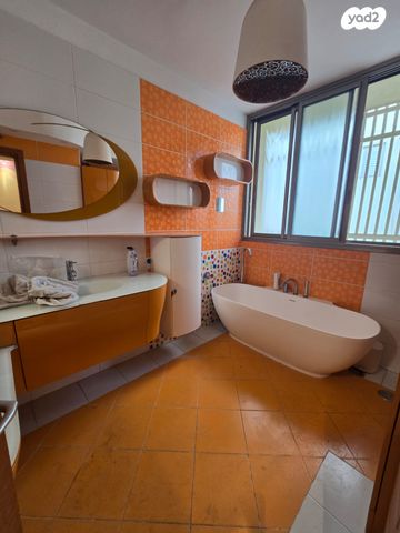 דופלקס, מרדכי מוטלה רוזנשטיין, רמב"ם, ראשון לציון