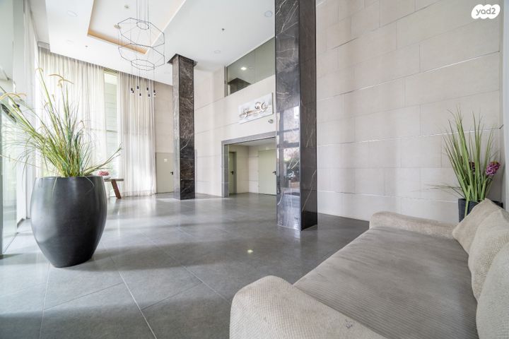 גג/ פנטהאוז, יוני נתניהו, הדר המושבות החדשה / אם המושבות החדשה, פתח תקווה