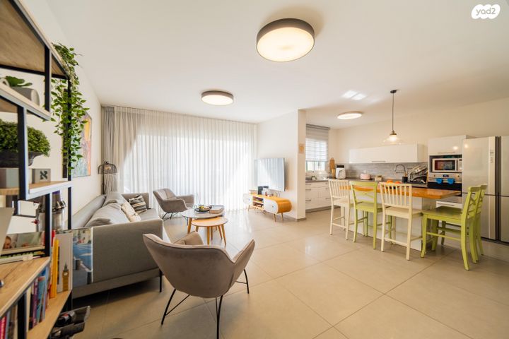 גג/ פנטהאוז, יוני נתניהו, הדר המושבות החדשה / אם המושבות החדשה, פתח תקווה