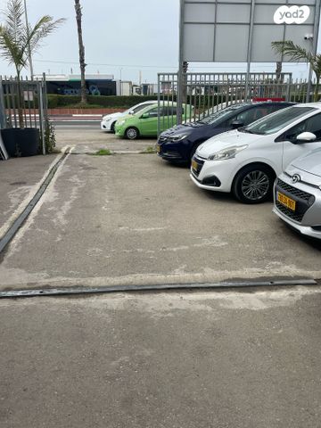 שדרות ההסתדרות 102