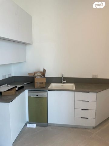 משרדים, הרוקמים 21, אזור תעשיה ג, חולון