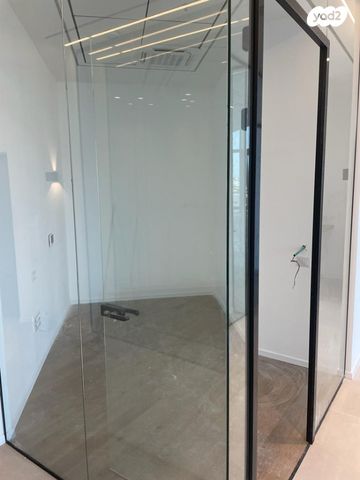 משרדים, הרוקמים 21, אזור תעשיה ג, חולון