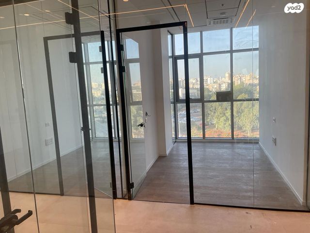 משרדים, הרוקמים 21, אזור תעשיה ג, חולון