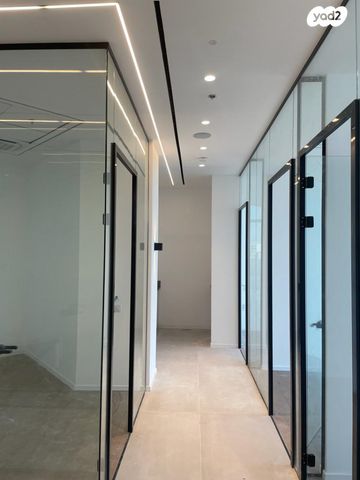 משרדים, הרוקמים 21, אזור תעשיה ג, חולון