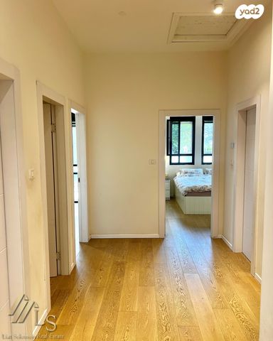 בית פרטי/ קוטג', פרדס חנה כרכור