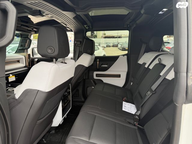 ג'י.אם.סי האמר EV