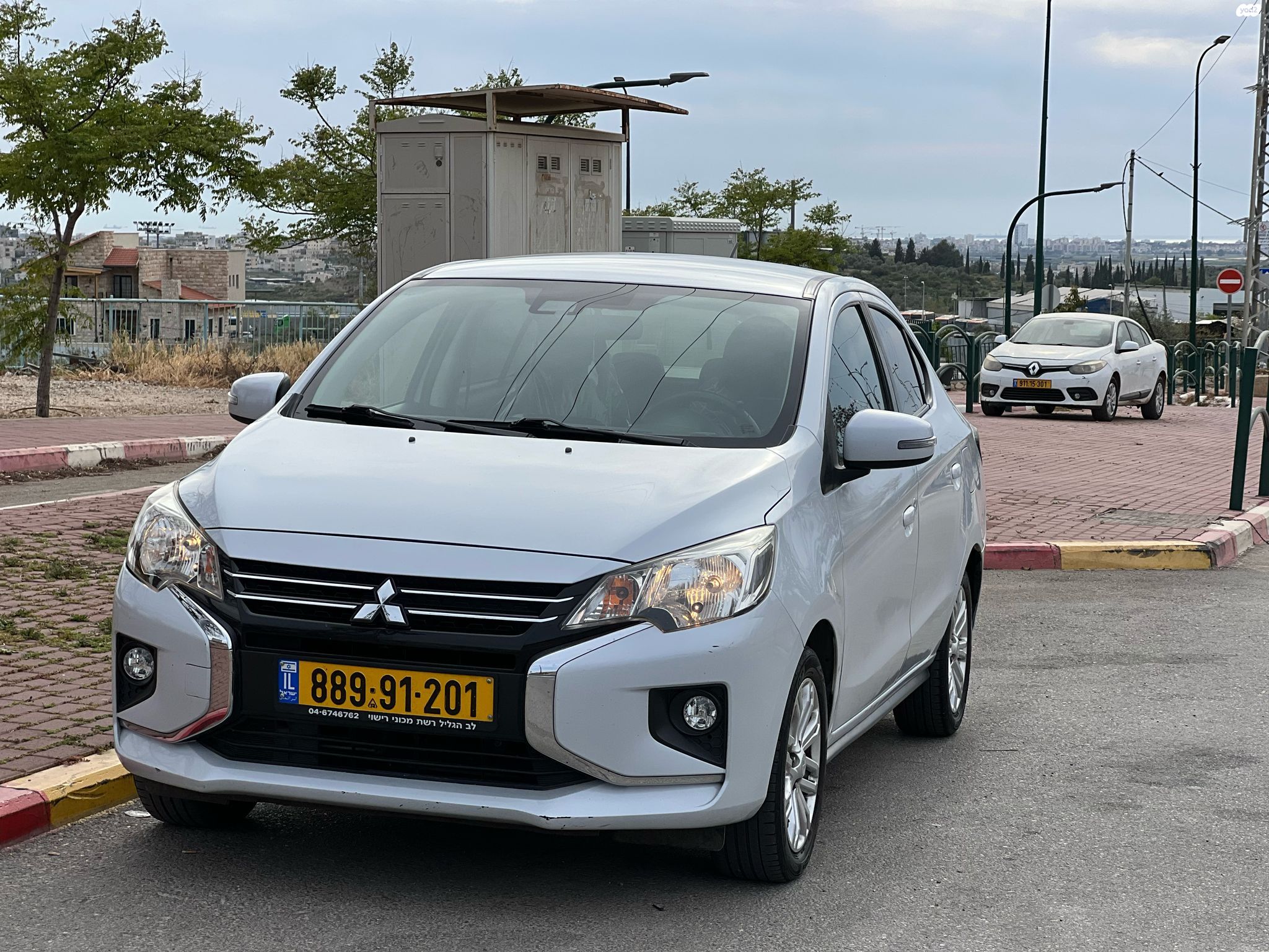 מודעת רכב מיצובישי אטראז'