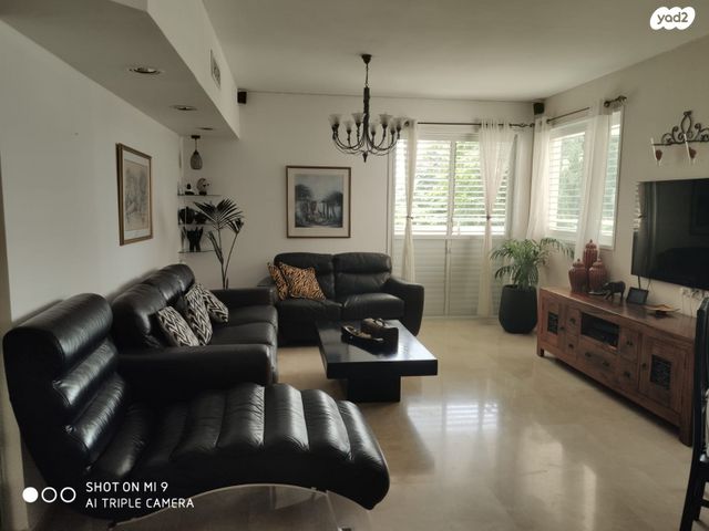 לוין שמעון זאב 22