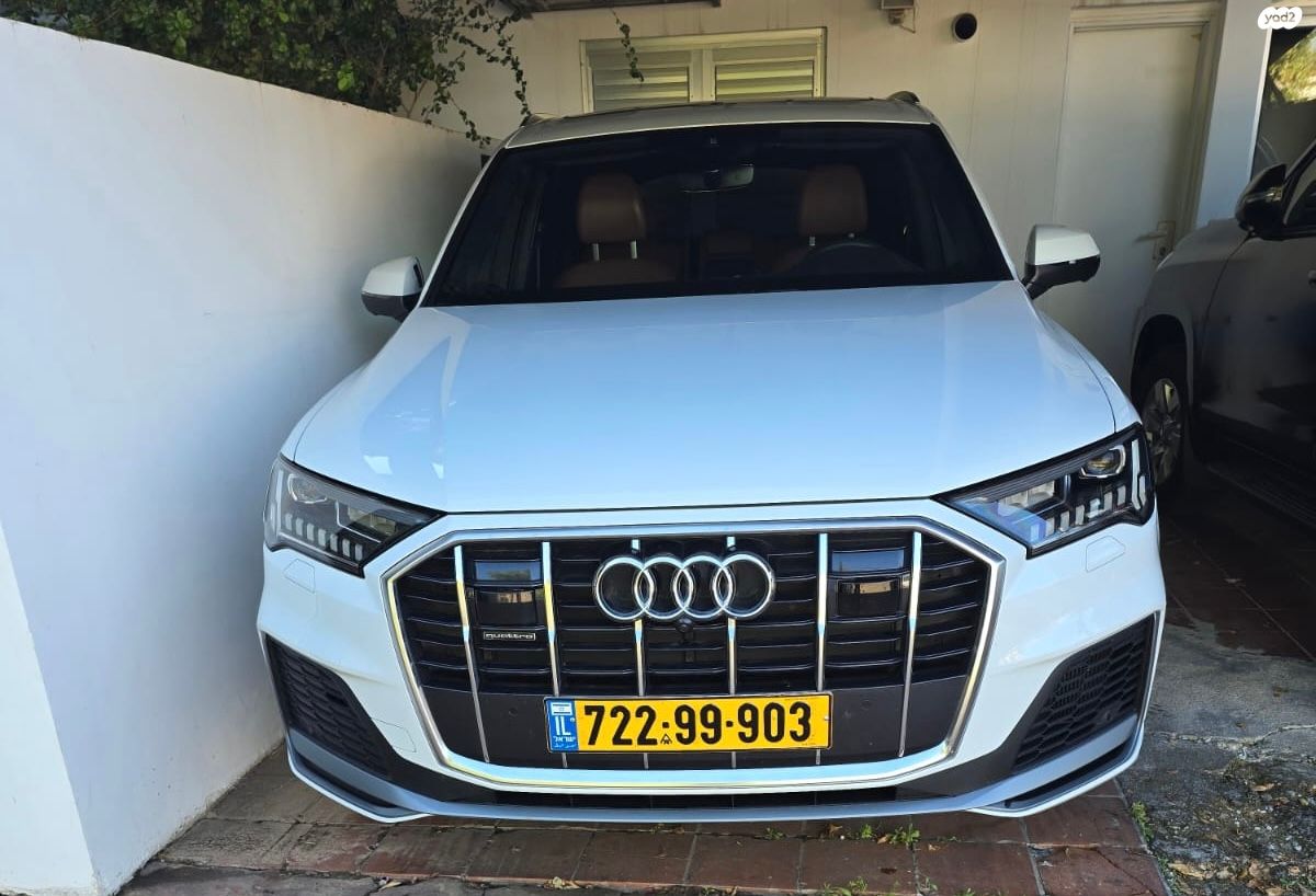 מודעת רכב אאודי Q7