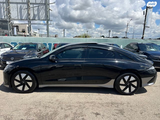 יונדאי איוניק 6