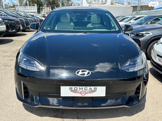 יונדאי איוניק 6