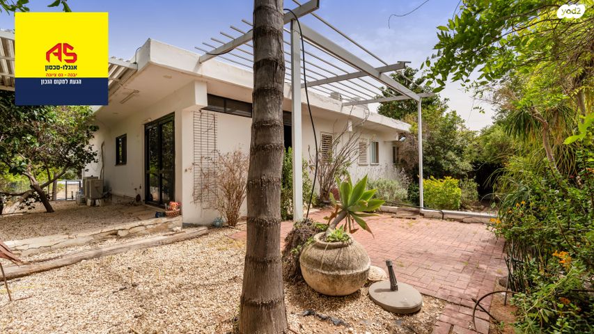 בית פרטי/ קוטג', ערמון 19, נווה אילן - אזרחי, יבנה