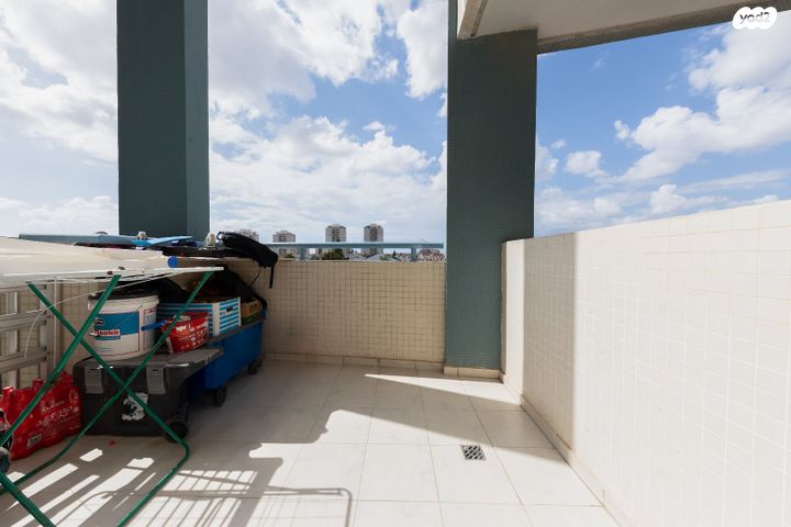 דירה, הפסנתר, נאות אשלים, ראשון לציון