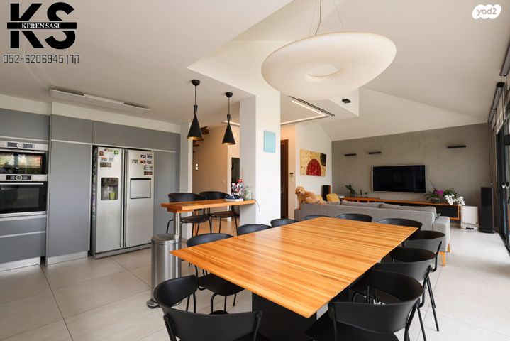 בית פרטי/ קוטג', קדימה צורן