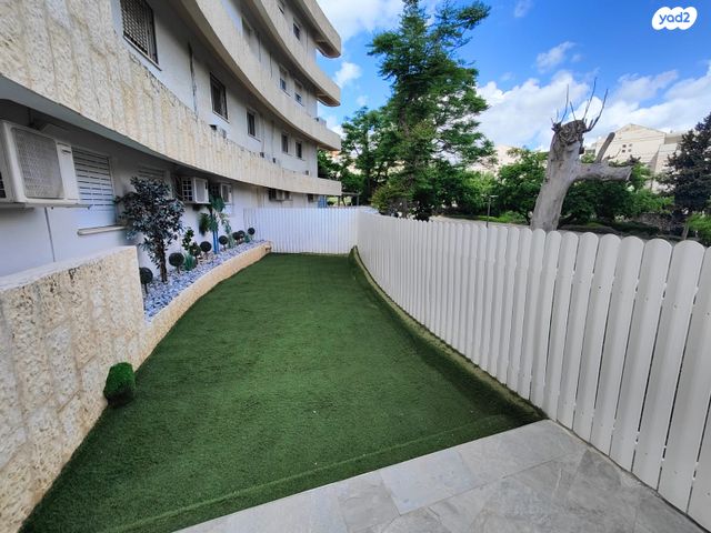 דירת גן, עומר, גבעת רם, כרמיאל