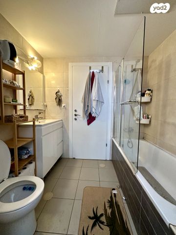 דירה, שדרות אבני החושן 41, כרמי גת, קרית גת