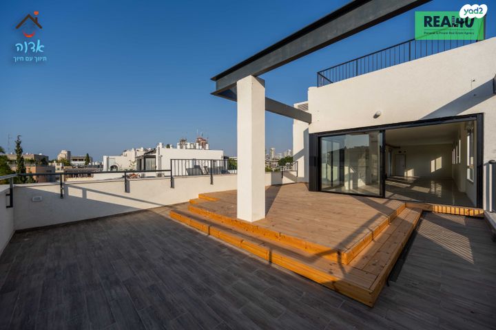 גג/ פנטהאוז, עין חרוד 8, הצפון הישן - דרום, תל אביב יפו