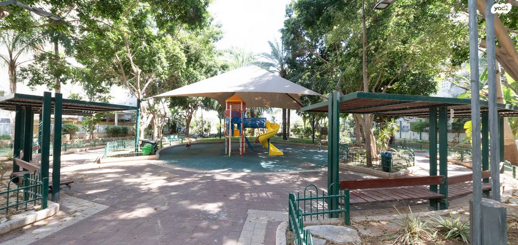 דירה, הפסנתר, נאות אשלים, ראשון לציון