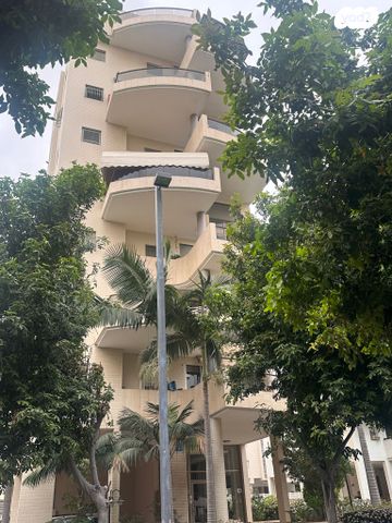 דירה, קרן היסוד, אברמוביץ', ראשון לציון