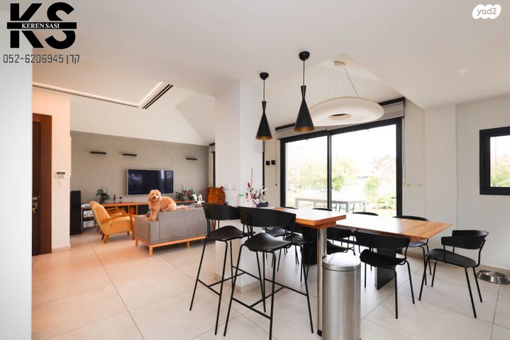 בית פרטי/ קוטג', קדימה צורן