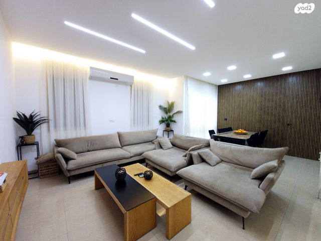 בית פרטי/ קוטג', הקסטל, היובל, אור עקיבא