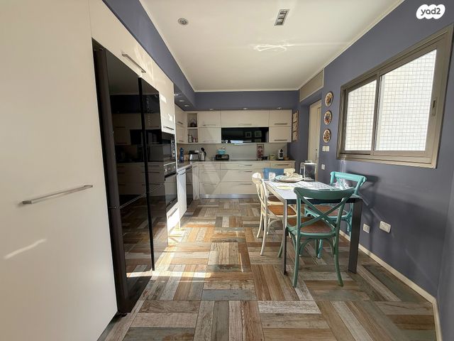 דירה, גלילות, תל אביב יפו