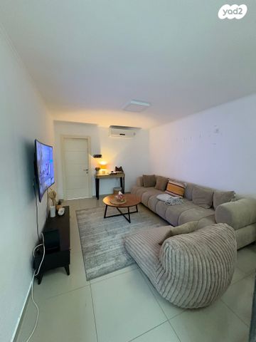 דופלקס, דרך מצדה 6, שכונה ד', באר שבע