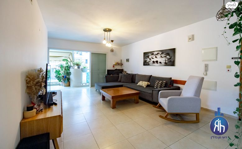 דירה, הפלמ"ח, רמת ורבר, פתח תקווה