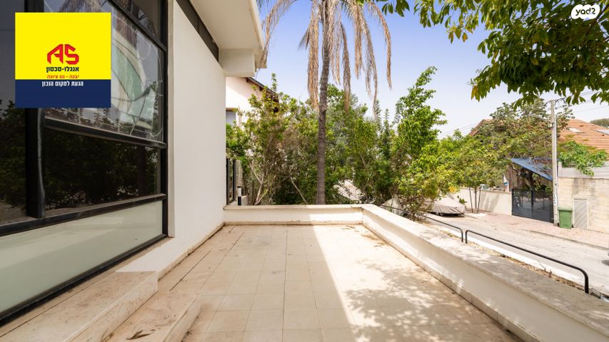 בית פרטי/ קוטג', ערמון 19, נווה אילן - אזרחי, יבנה