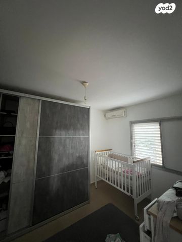 דירה, שכונה י"א, באר שבע