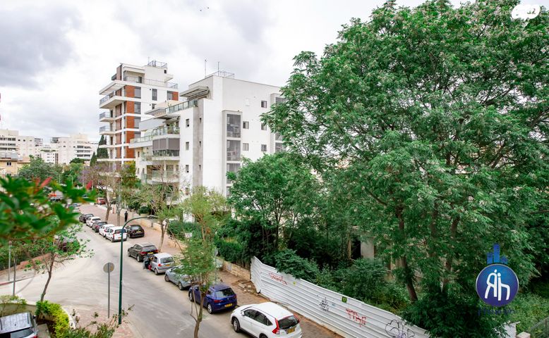 דירה, הפלמ"ח, רמת ורבר, פתח תקווה