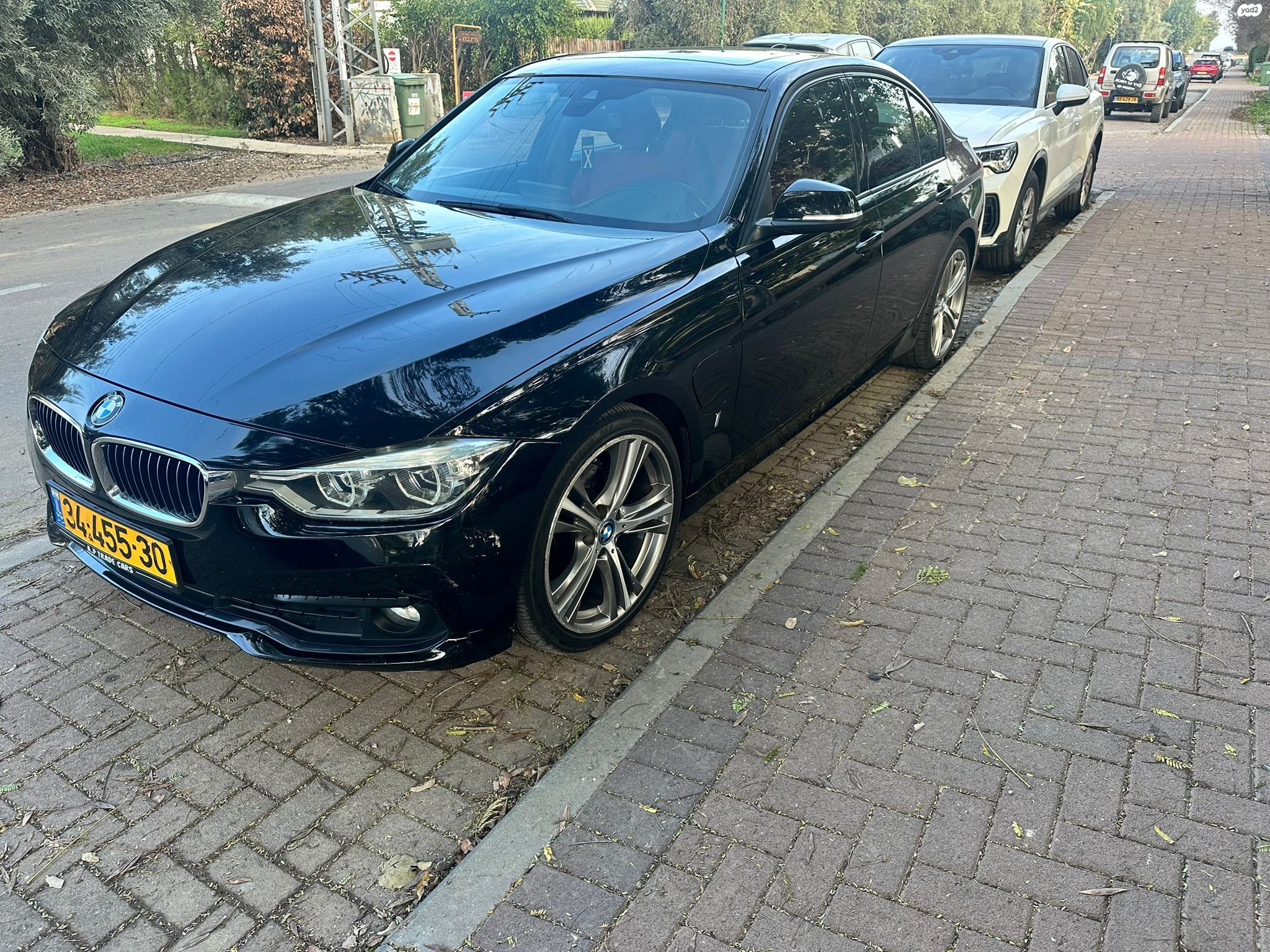 מודעת רכב ב מ וו סדרה 3